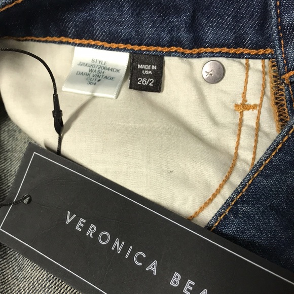 VERONICA BEARD Sandi Lunar High-Rise Cropped Jean - Picture 3 of 3